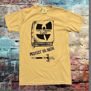Never worn Men’s XL Wu-Tang T-Shirt